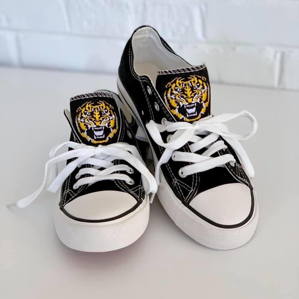 Canvas Shoes